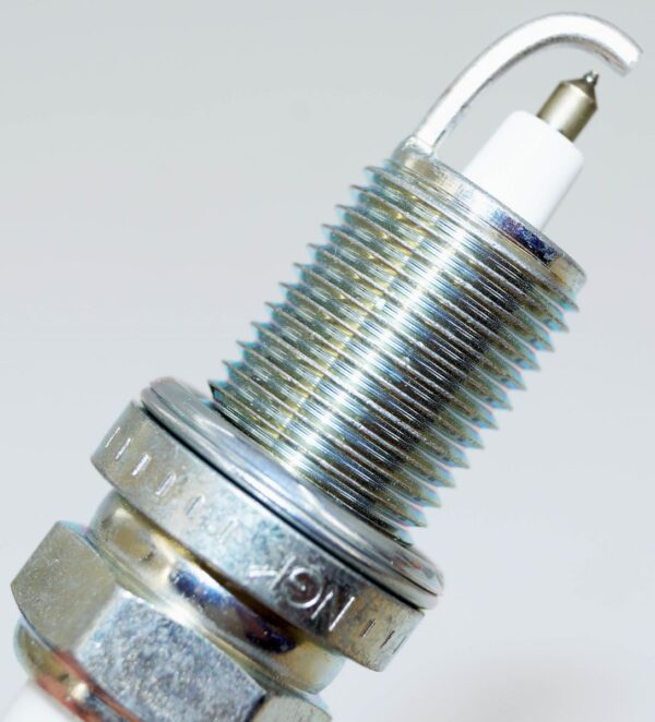 Genuine NGK 4462 IZFR6J Laser Iridium Spark Plug - Image 5