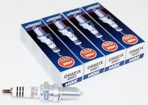 Set of 4 Genuine NGK 6681 DR8EIX Iridium IX Spark Plugs