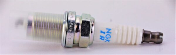 Set of 10 Genuine NGK 6774 Spark Plug Laser Iridium IZFR6K13 - Image 3