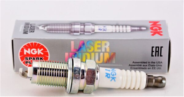Set of 10 Genuine NGK 6774 Spark Plug Laser Iridium IZFR6K13 - Image 4
