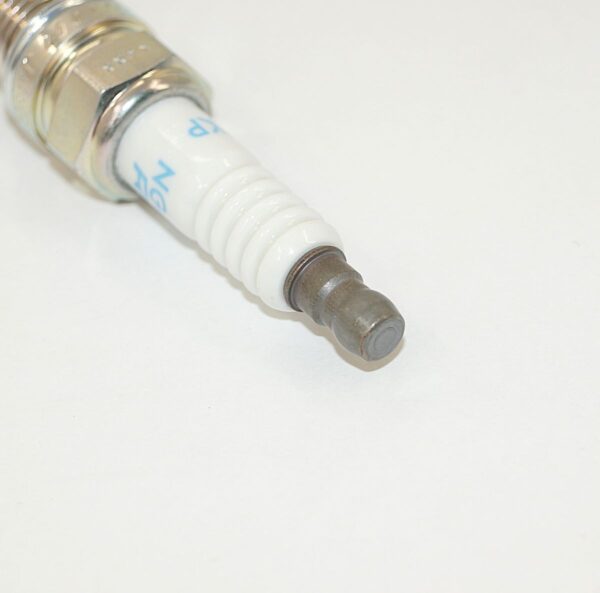Set of 4 NGK 7415 DCPR8EKP Multi-Ground Spark Plugs - Image 5