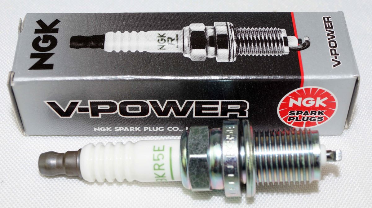 Set of 6 NGK 7938 BKR5E V-Power Spark Plugs - Image 2