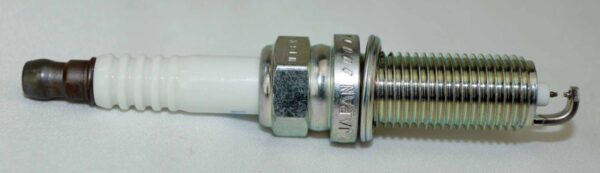 Set of 10 Genuine NGK 9029 DILKAR6A11 Spark Plug Laser Iridium - Image 6