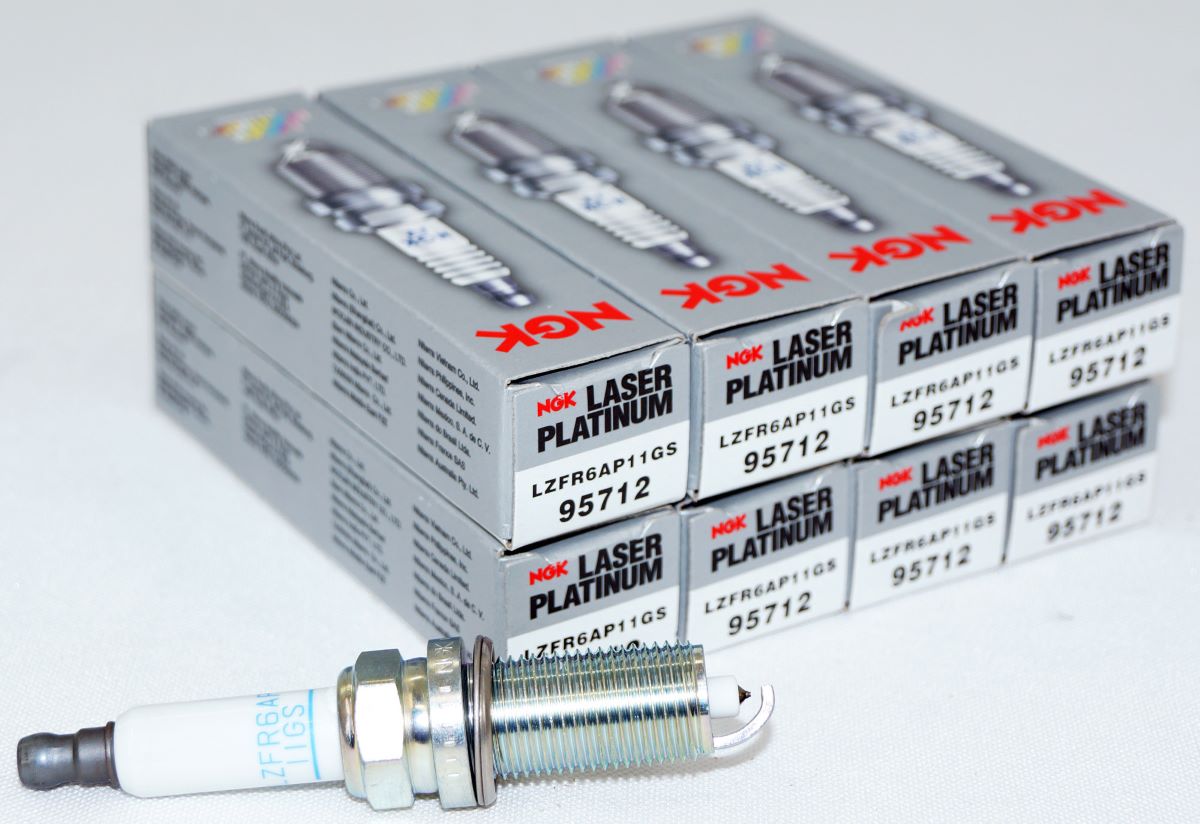 Set of 8 Genuine NGK 95712 LZFR6AP11GS Laser Platinum Spark Plugs
