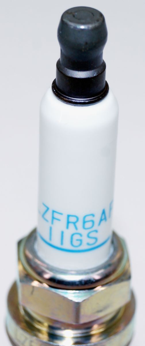 Set of 8 Genuine NGK 95712 LZFR6AP11GS Laser Platinum Spark Plugs - Image 6