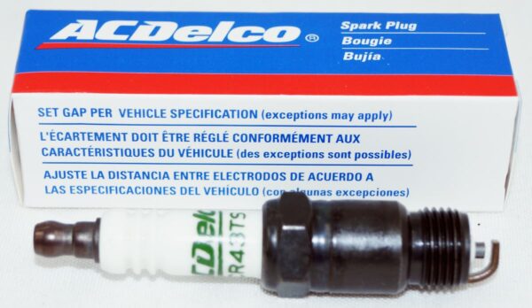 Set of 8 Genuine OEM ACDelco CR43TS Conventional Nickel Spark Plug GM 19354425 - Image 2