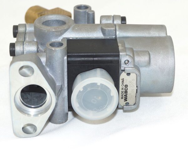 Meritor R955353 Tractor ABS Valve Kit - Image 3