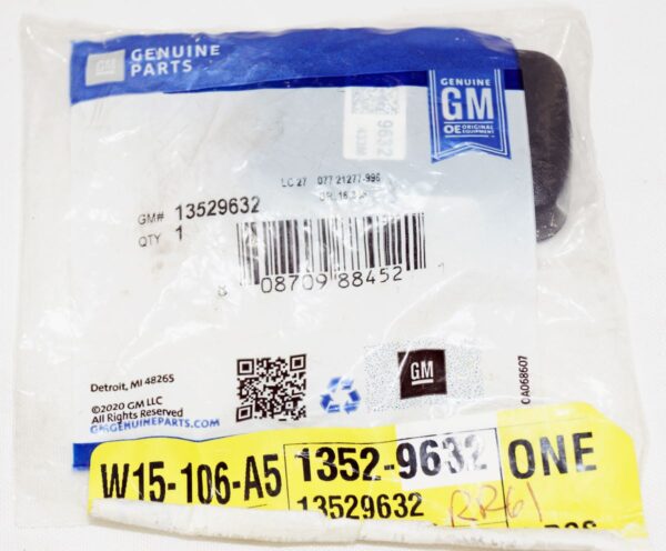 Genuine OEM 13529632 GM Smart Remote Key Silverado 19-22 - Image 2