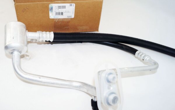 Genuine OEM 19433690 GM Air Conditioning Evaporator Hose ACDelco