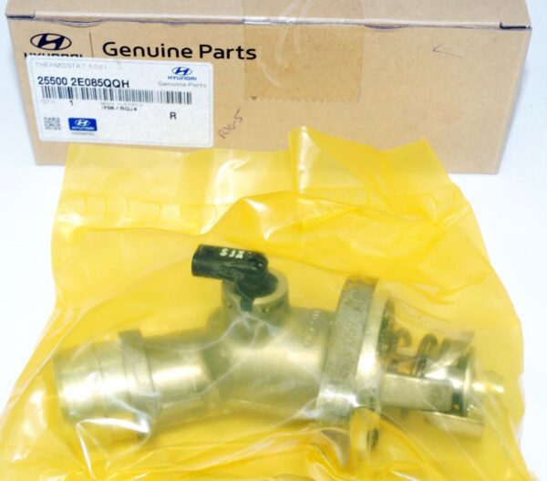 Genuine OEM 25500-2E085-QQH Hyundai Thermostat Assembly - Image 3
