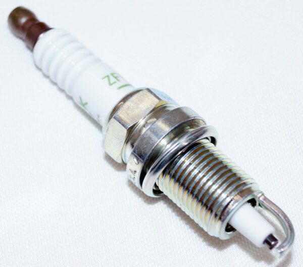 Set of 8 Genuine NGK 3459 ZFR5N V-Power Spark Plugs - Image 7