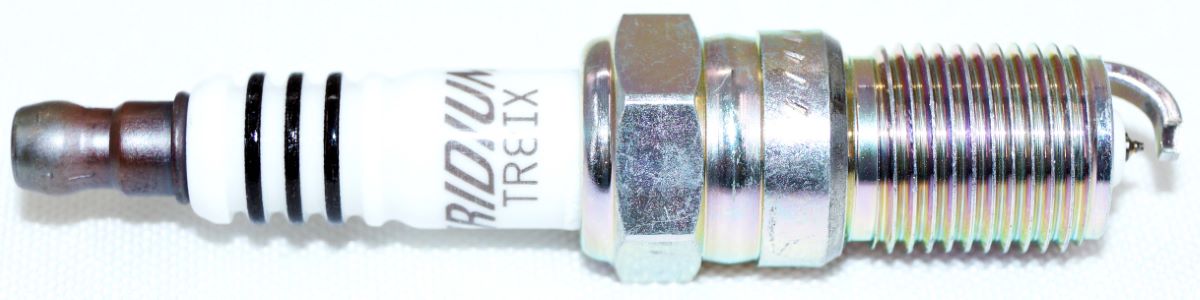 Set of 2 Genuine NGK 3691 TR8IX Iridium IX Spark Plugs - Image 4
