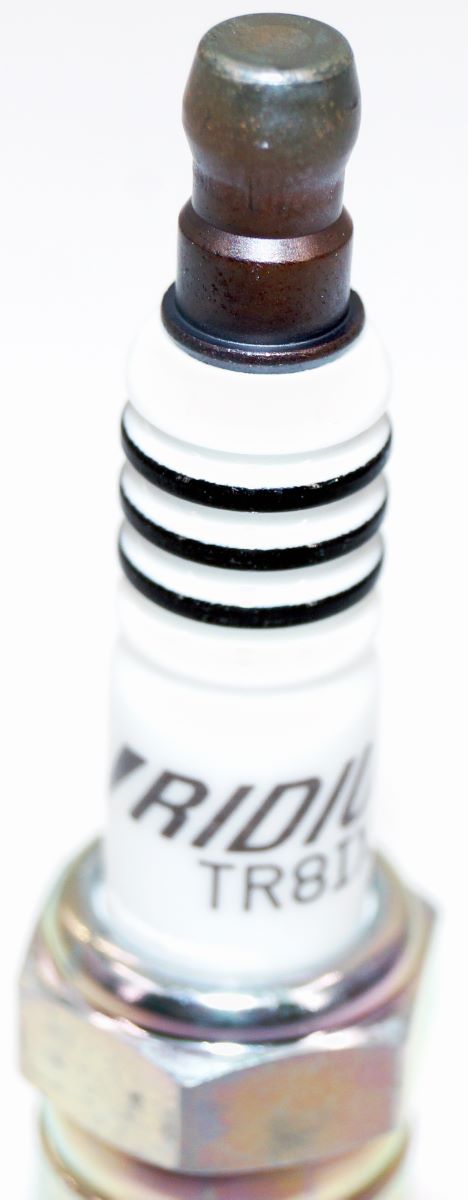 Set of 2 Genuine NGK 3691 TR8IX Iridium IX Spark Plugs - Image 6