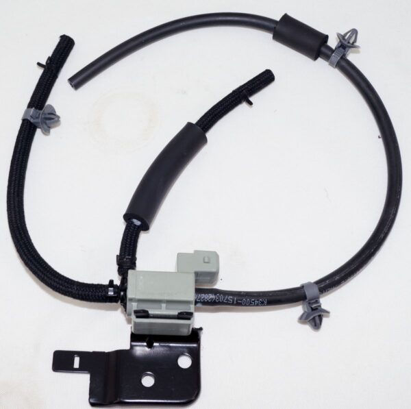 Genuine OEM 39400-2B040 Hyundai Genuine OEM Solenoid Valve & Hose Veloster - Image 3