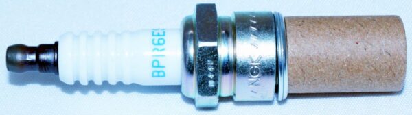Set of 4 Genuine NGK 4008 BPR6ES Nickel Spark Plugs - Image 4