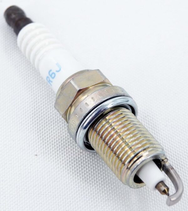 Set of 2 Genuine NGK 4462 IZFR6J Laser Iridium Spark Plugs - Image 4