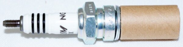 Set of 6 NGK 4772 DR9EIX Iridium IX Spark Plugs - Image 4