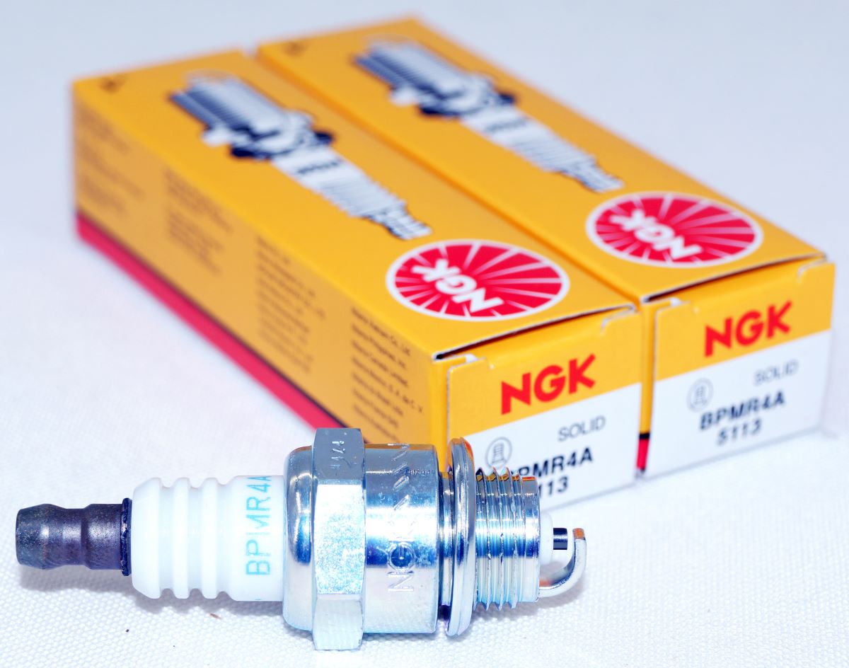 Set of 2 Genuine NGK 5113 BPMR4A Nickel Spark Plugs