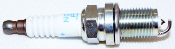 Set of 4 Genuine NGK 5555 PFR6G-11 Laser Platinum Spark Plugs - Image 3