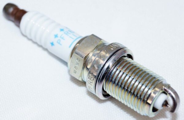 Set of 4 Genuine NGK 5555 PFR6G-11 Laser Platinum Spark Plugs - Image 7