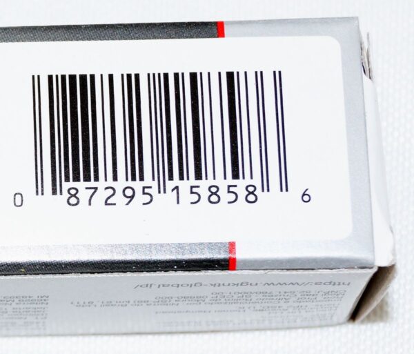 Set of 8 NGK 5858 XR4 V-Power Spark Plugs - Image 10