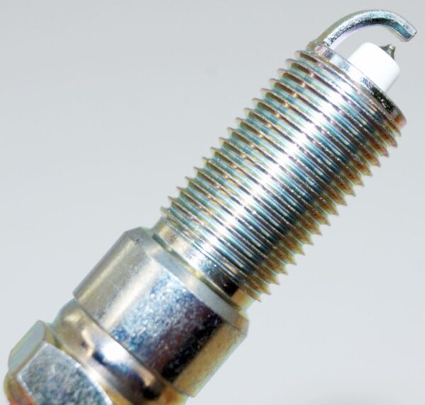 Set of 6 NGK 3381 LZTR5AGP Platinum Spark Plugs and 53141 CRX067 Wire Set Kit - Image 8
