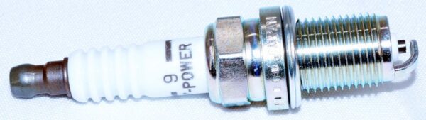 Set of 4 Genuine NGK 7405 R5672A-9 Racing Plugs - Image 3