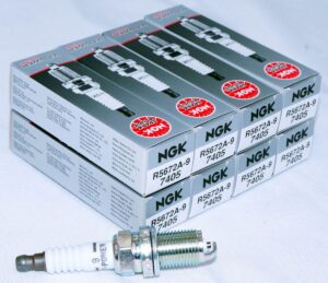 Set of 8 Genuine NGK 7405 R5672A-9 Racing Plugs