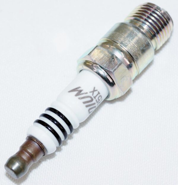 Set of 2 Genuine NGK 7516 YR5IX Iridium IX Spark Plugs - Image 8