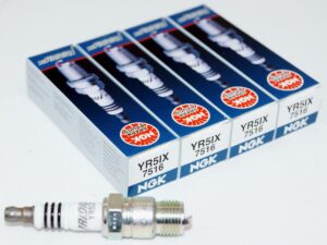 Set of 4 Genuine NGK 7516 YR5IX Iridium IX Spark Plugs