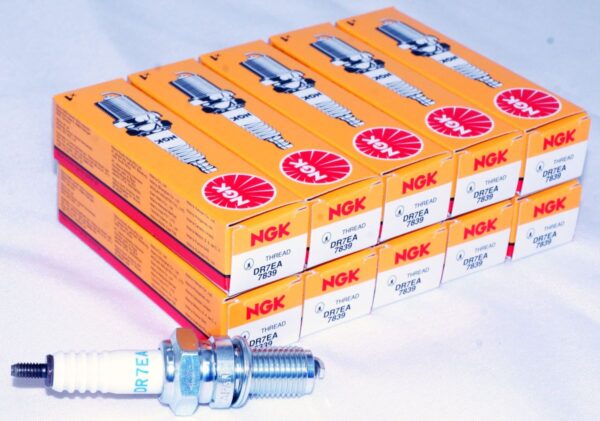 Set of 10 Genuine NGK 7839 DR7EA Nickel Spark Plugs