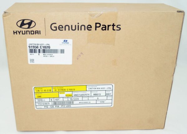 Genuine OEM 91950-C1020 Hyundai Instrument Panel Fuse Junction Box - Image 2