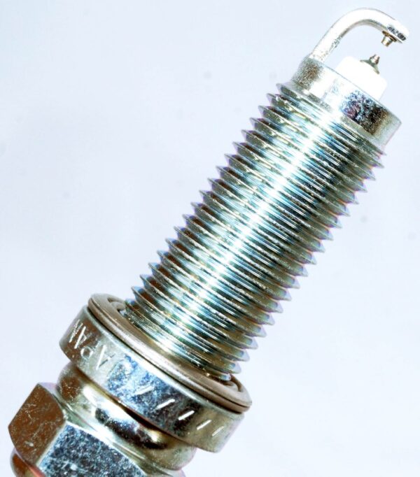 Genuine NGK 92570 DILZKAR7D11S Laser Iridium Spark Plug - Image 5