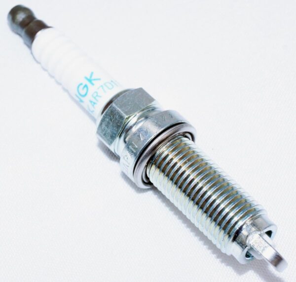 Genuine NGK 92570 DILZKAR7D11S Laser Iridium Spark Plug - Image 6