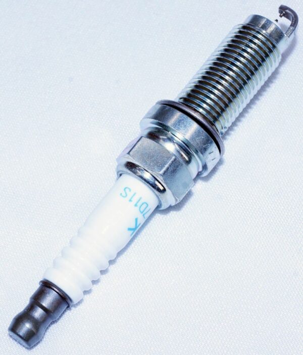 Genuine NGK 92570 DILZKAR7D11S Laser Iridium Spark Plug - Image 7