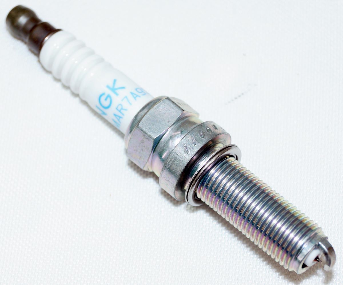 Set of 8 Genuine NGK 93675 SILMAR7A9S Laser Iridium Spark Plugs - Image 8