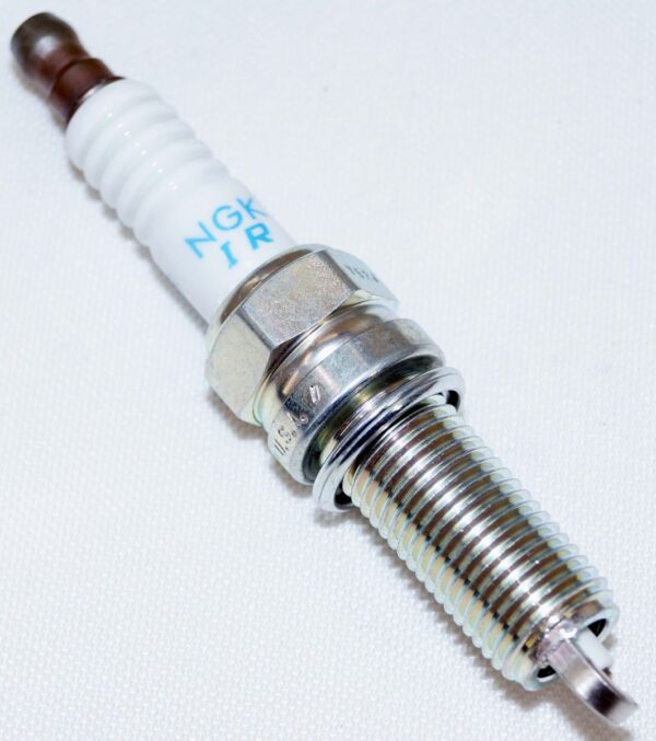 Set of 4 Genuine NGK 93815 SILZKR6B10E Laser Iridium Spark Plugs - Image 7