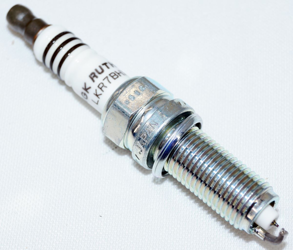 Genuine NGK 94705 LKR7BHX Ruthenium HX Plug - Image 6