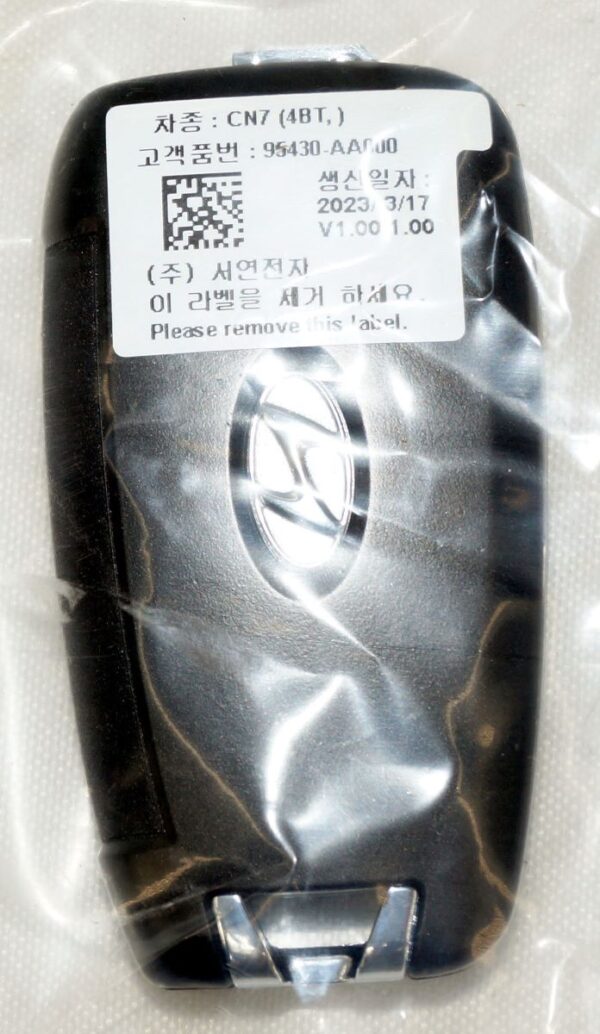 Genuine OEM 95430-AA000 Hyundai Transmitter 4 Button FOB - Image 4
