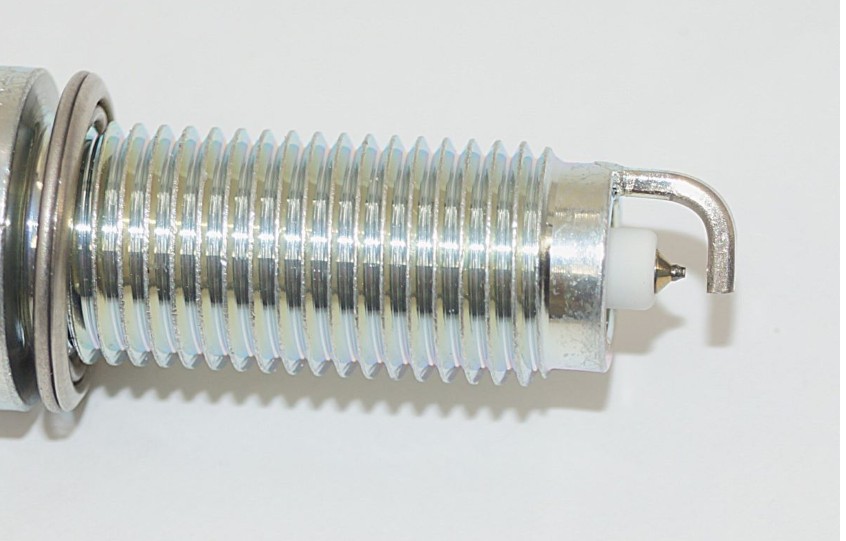 Set of 2 Genuine NGK 96509 ILZKAR7E11S Laser Iridium Spark Plugs - Image 4