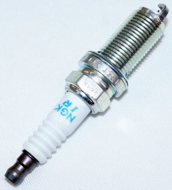 Set of 10 Genuine NGK 96779 ILFR5T11 Laser Iridium Spark Plugs - Image 8