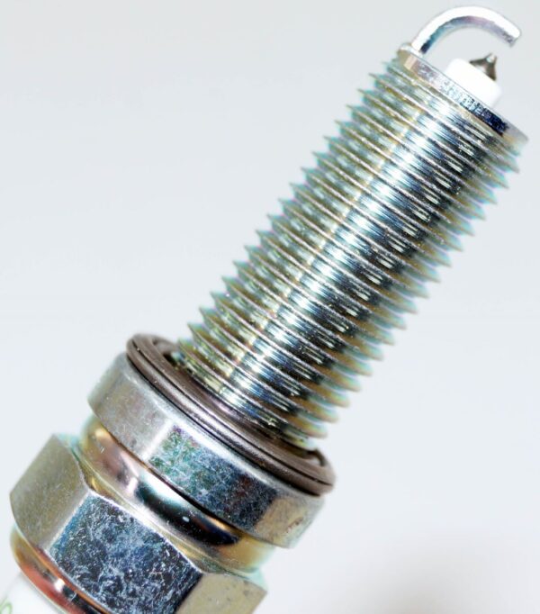 Set of 2 Genuine NGK 97390 LKR7BGP-S G-Power Platinum Spark Plugs - Image 5