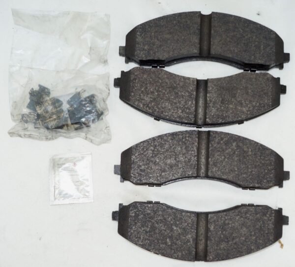Genuine OEM BRF1534 Motorcraft Disc Brake Pad Set Front Ford HC3Z2001B - Image 3