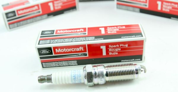Set of 4 Genuine OEM Motorcraft SP532 Iridium Spark Plugs Ford CYFS13YRC - Image 2