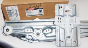 Genuine OEM Motorcraft WLR-124 Front Right Window Regulator Ford BB5Z7823208A