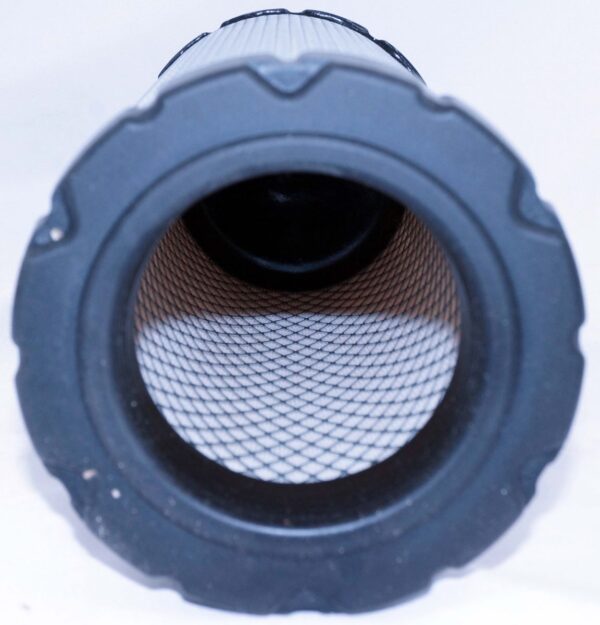 Wix 46573 Air Filter for Chevrolet and GMC Vans (01-20) Bluebird Buses - Image 4