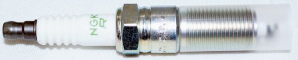 Set of 6 NGK 5306 LZTR4A-11 V-Power Spark Plugs - Image 4