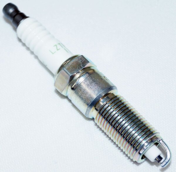 Set of 6 NGK 5306 LZTR4A-11 V-Power Spark Plugs - Image 7