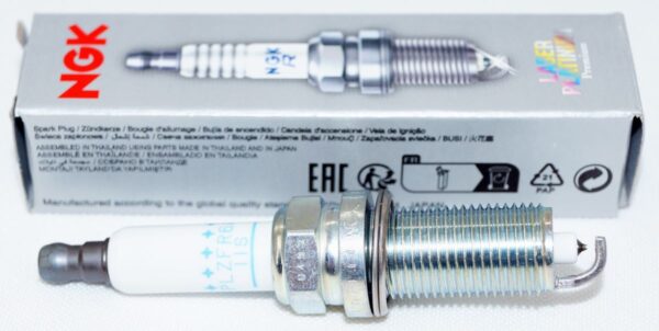 2 Pack NGK 5987 PLZFR6A-11S Laser Platinum Spark Plugs - Image 2