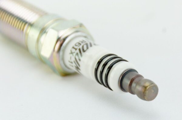 Set of 16 Genuine Spark Plug-Iridium IX NGK 6509 LTR6IX11 - Image 6